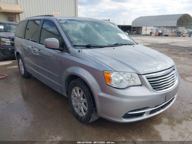  Salvage Chrysler Town & Country