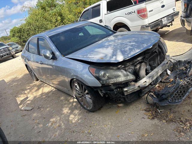  Salvage Hyundai Equus