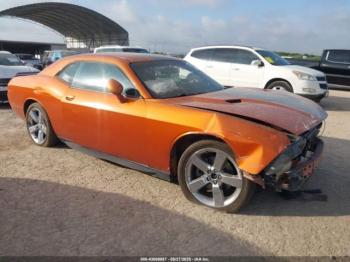  Salvage Dodge Challenger