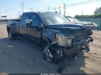  Salvage General Motors Sierra 3500HD