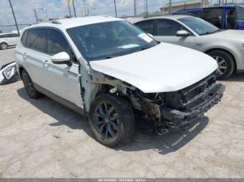  Salvage Volkswagen Tiguan