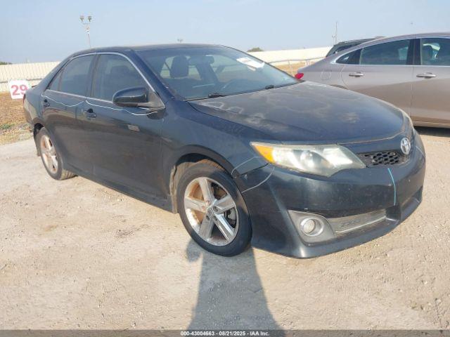  Salvage Toyota Camry
