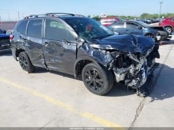 Salvage Subaru Forester