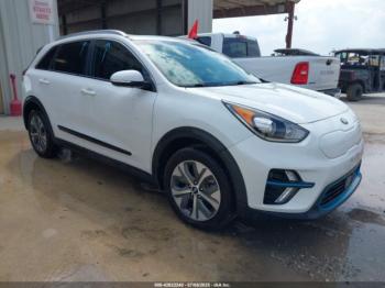  Salvage Kia Niro