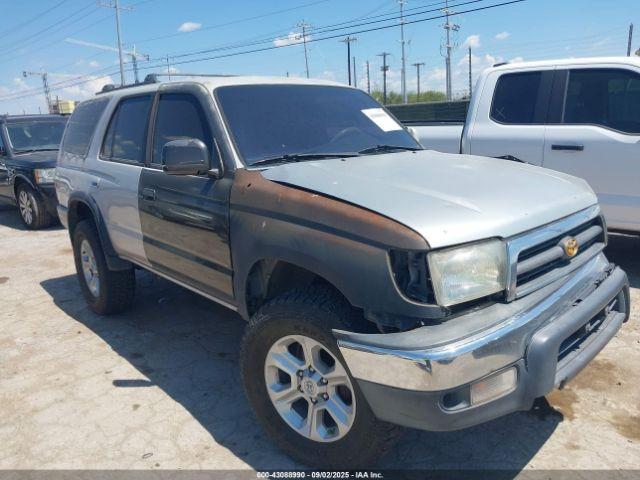  Salvage Toyota 4Runner