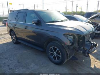  Salvage Ford Expedition