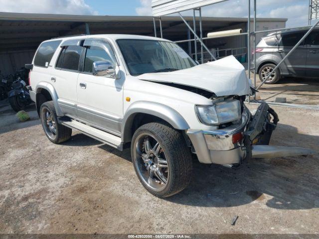  Salvage Toyota Hilux