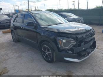  Salvage Kia Niro
