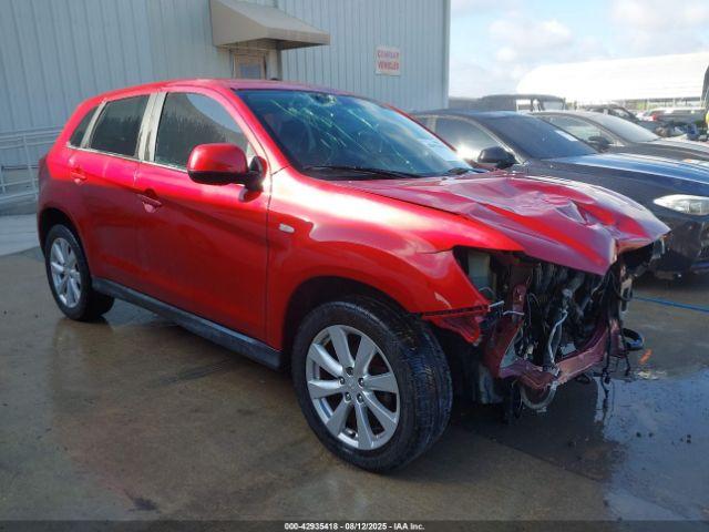  Salvage Mitsubishi Outlander