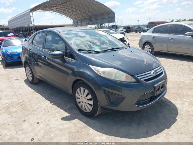  Salvage Ford Fiesta
