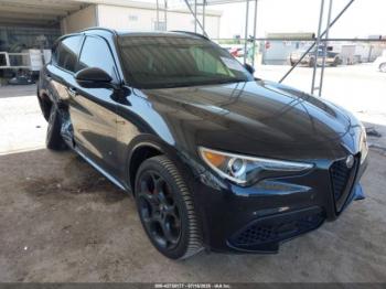  Salvage Alfa Romeo Stelvio