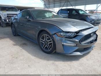  Salvage Ford Mustang