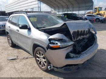  Salvage Jeep Cherokee