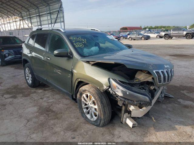  Salvage Jeep Cherokee