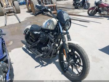  Salvage Harley-Davidson Xl883