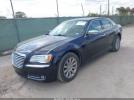 Chrysler 300 Limited Image 2