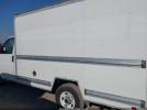 General Motors Savana Cutaway Work Van Image 12