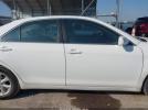 Toyota Camry Le Image 16