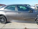 Toyota Camry Se Image 10