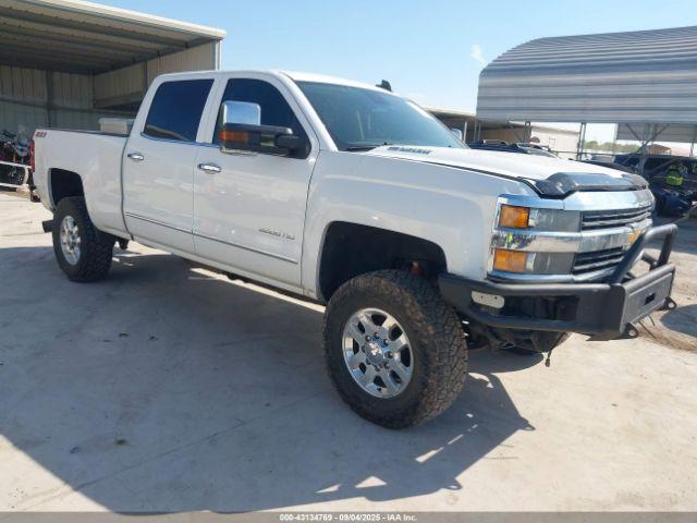  Salvage Chevrolet Silverado 2500