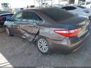 Toyota Camry Le Image 2