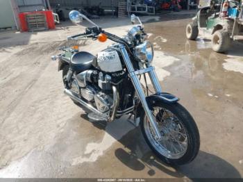  Salvage Triumph Motorcycle Bonneville