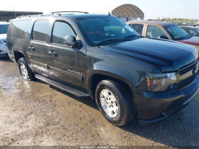 Salvage Chevrolet Suburban 1500
