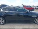 Jaguar XE 25t Image 8