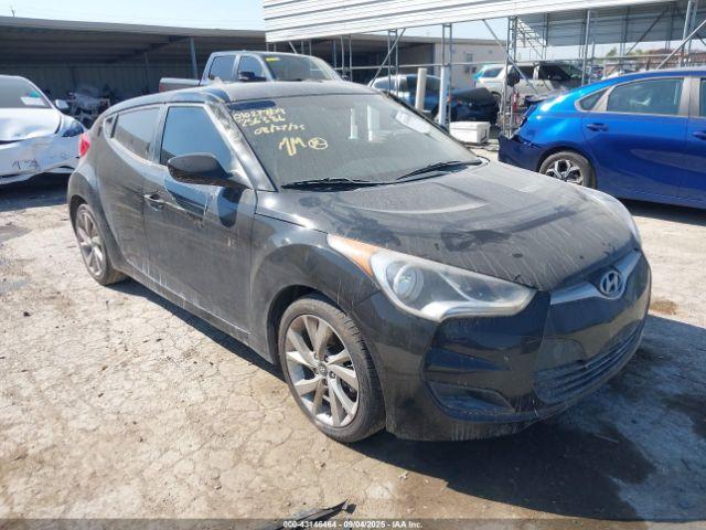  Salvage Hyundai VELOSTER