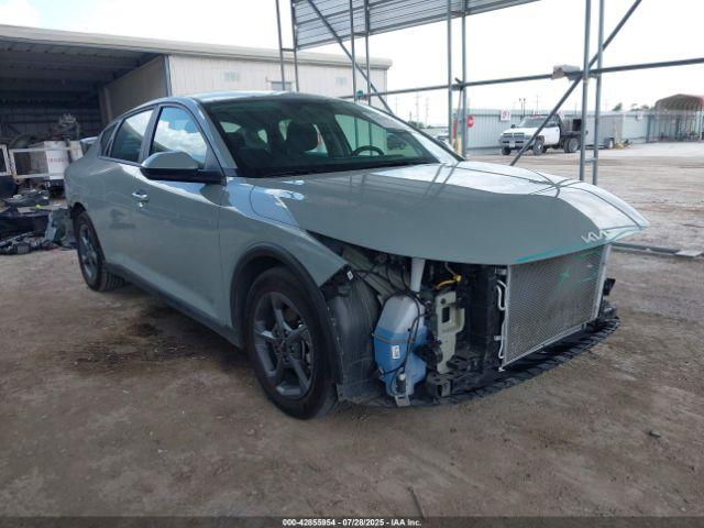  Salvage Kia K4