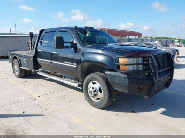  Salvage General Motors Sierra 3500HD