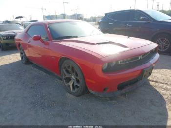  Salvage Dodge Challenger