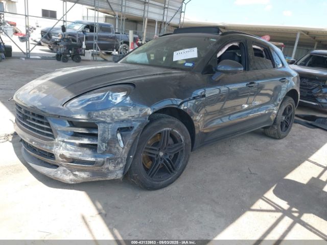 Porsche Macan S Image 7