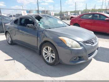  Salvage Nissan Altima