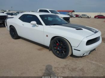  Salvage Dodge Challenger