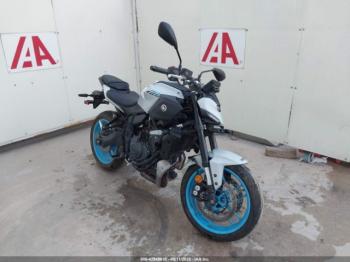  Salvage Yamaha Mtn690