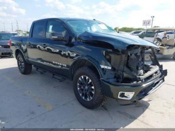  Salvage Nissan Titan