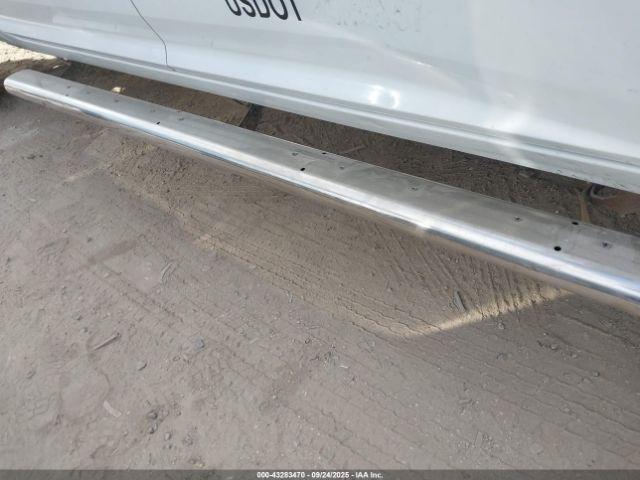 Ram 2500 Tradesman  4x4 8' Box Image 17