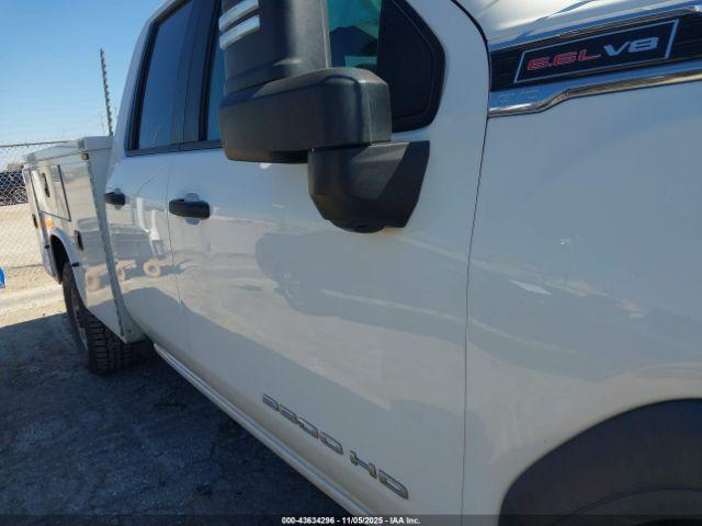 GMC Sierra 2500 2wd Double Cab Long Bed Pro Image 14