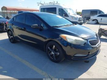  Salvage Kia Forte