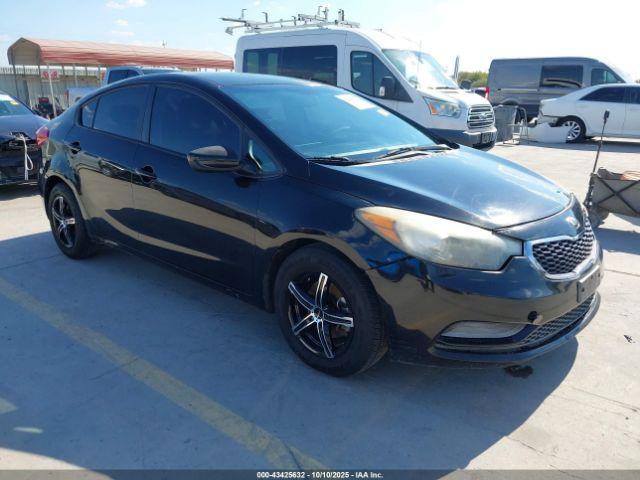  Salvage Kia Forte