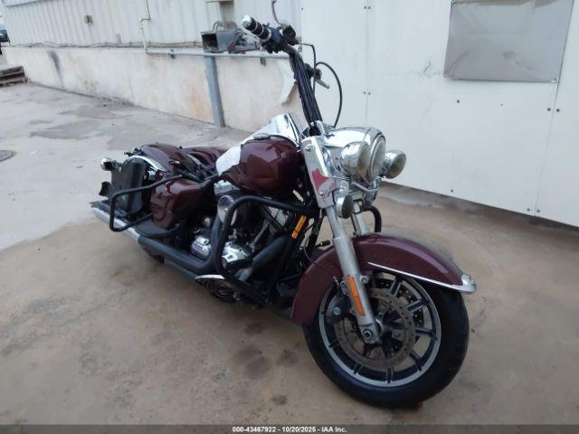  Salvage Harley-Davidson Flhr