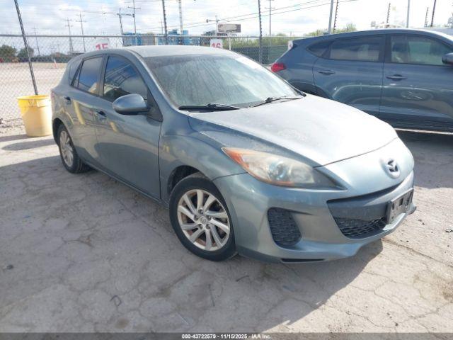  Salvage Mazda Mazda3