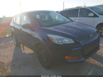 Salvage Ford Escape