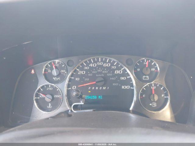 GMC Savana Work Van Image 2