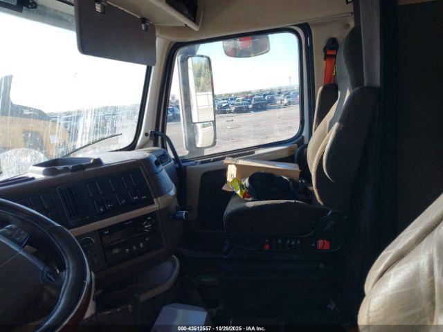 Volvo Vn Vnl Image 16