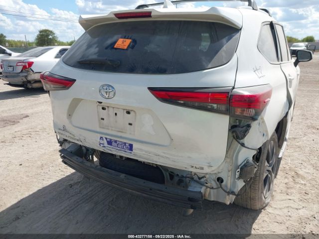 Toyota Highlander Xle Image 9