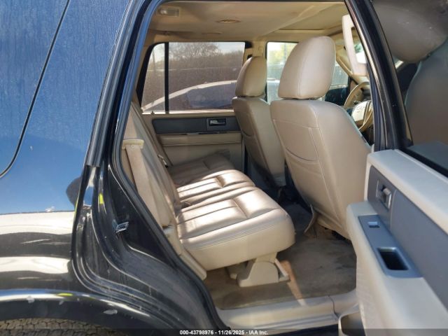 Ford Expedition Xlt Image 15