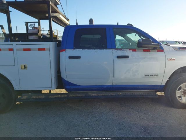 Ram 2500 Tradesman  4x4 8' Box Image 6