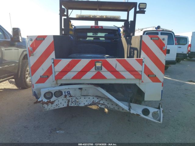 Ram 2500 Tradesman  4x4 8' Box Image 9